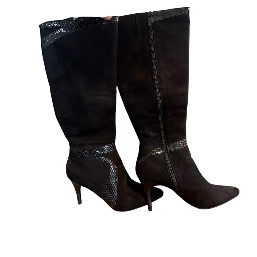 Black suede high heel boots with snake detail #highheels #suede size 7